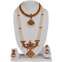 Fashionatelier Beautiful Designer Gold Plated Necklace Set
