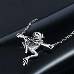 Frog Bulldog Pendant Necklace Vintage Silver Plated Funny Animal Necklace Vintage 3D Realistic Baby Frog on a Branch Animal Necklace for Women Men Jewelry