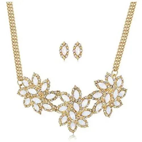 Qiji Womens Alloy Resin Flower Jewelry Set Elegant Rhinestone Gold Plated Chain Necklace Earrings Qiji Womens Alloy Resin Flower Jewelry Set Elegant Rhinestone Gold Plated Chain Necklace Earrings