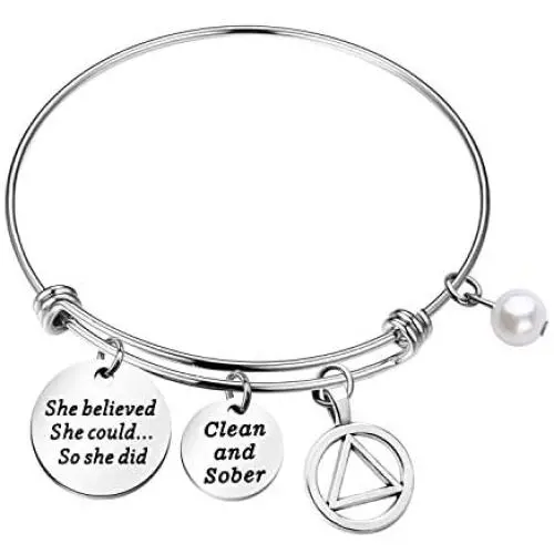 BLEOUK Alcoholics Anonymous Recovery Gift AA Gift Clean and Sober Addiction Recovery Gift She Believed She Could So She Did Sobriety Gifts Celebrate Sobriety Birthday BLEOUK Alcoholics Anonymous Recovery Gift AA Gift Clean and Sober Addiction Recovery Gift She Believed She Could So She Did Sobriety Gifts Celebrate Sobriety Birthday