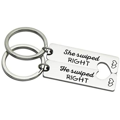 Ikunne Couple Keychain Gifts for Girlfriend Boyfriend I am Yours You are Mine/She& He Swiped Right Keychian Sets Couples Jewelry Gift for Valentines Day Anniversary