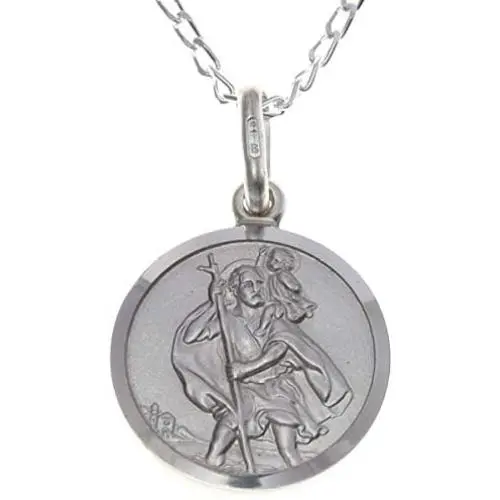Sterling Silver St Christopher Pendant with 18'' Silver Chain and Gift Box Sterling Silver St Christopher Pendant with 18'' Silver Chain and Gift Box