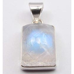 SilverStarJewel Blue Rainbow Moonstone Pendant 1'' 3.0 Grams 925 Fine Silver Latest Style