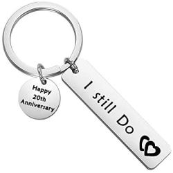 MAOFAED Wedding Anniversary for Husband Celebrate 1st Anniversary 5th 10th 20th Anniversary for Boyfriend Husband Anniversary Couple Keychain Gift