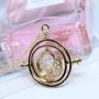 YienDoo Vintage Sand Clock Necklace Sand Glass Large Pendant Hourglass Pendant Time-Turner Necklace Jewelry for Women and Girls (Gold)