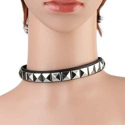 Jeilwiy Punk Rock Gothic Black Rivet Leather Spiked Necklace Neckband Choker Adjustable Girls Mom Gifts