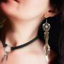 Native American Jewelry Set for Women Girls, 2 Pieces Faux Suede Choker Necklace Faux Leather Choker and 2 Pairs Bohemian Artificial Feather Earrings Boho Dream Catcher Earring Western Jewelry Set