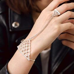 Yalice Gothic Finger Bracelet Ring Vintage Hand Chains Punk Slave Finger Chain Jewelry for Women and Girls (Silver)