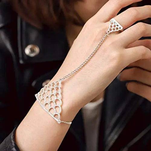 Yalice Gothic Finger Bracelet Ring Vintage Hand Chains Punk Slave Finger Chain Jewelry for Women and Girls (Silver)
