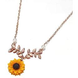 NICEMOVIC Sunflower Pearl Necklace,Sweet Resin Daisy Flower Choker Necklace Leaf Pendant Necklace Fashion Jewelry Gift for Women and Girls.(Rose Gold)