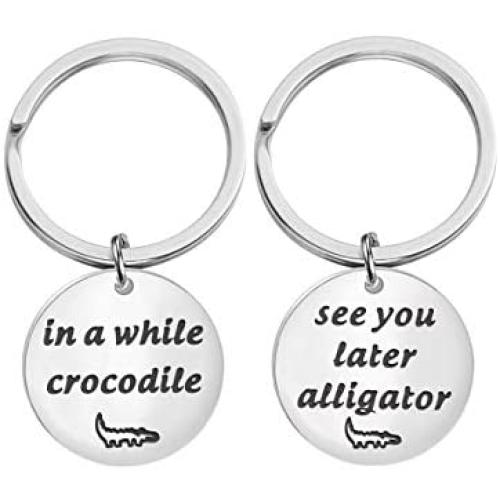 KUIYAI See You Later Alligator in a While Crocodile Keychain Set Farewell Gift Couple’s Jewelry