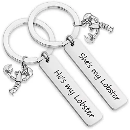 EIGSO Hes My Lobster Shes My Lobster Couple Keychain TV Show Gift Wedding Gift for Couples Friends Lobster Lover Gift