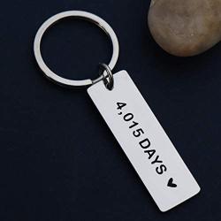 Beeshion 11 Years and I Steel Love You Keychain Personalised 11th Wedding Anniversary Jewelry for Men Women Boyfriend Gift