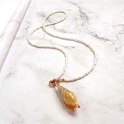 IVRRISS Boho Necklace Beaded Chain Necklace, Conch Shell Necklace