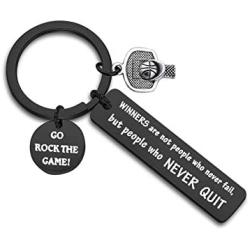 MAOFAED Basketball Keychain Basketbal Lover Gift Winners are People Who Never Quit Gift for Basketball Player