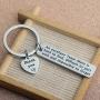 Zuo Bao Gift for Mom Teams Jewelry Team Mom Keychain an Excellent Team Mom is Hard to Find Keyring Thank You Gift for Coach Leader Mom