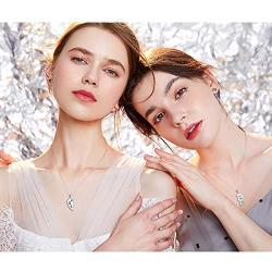 FLYOW Sister Necklaces/Mother Daughter Necklaces/Couple Necklaces for 2 Sterling Silver Heart Necklace Twin Sorority Heart Halves Matching Birthday Gifts for Women