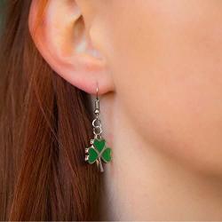 Shamrock Green Dangle Earrings: Green Clover Dangling Earrings for Women - St Patricks Day Accessories