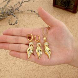 Top Plaza Womens Girls Gold Plated Cubic Zirconia Jewelry Set Fashion Elegant Rhinestone Tail Statement Necklace Earrings Set for Weddings, Brides, Formals, Prom