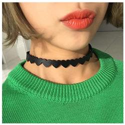 Heart Velevt Choker Necklace Boho Leather Heart Shaped Chain Jewelry Silver Plated for Women Girls