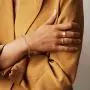 OSIANA Gold PaperClip Radial Link Chain Bracelet for Women 18K Gold Plated Oval Chunky Curb Chain Rolo Link Bracelet Delicate Wide Chain Cuban Link Bracelet Personalized Jewelry Gift for Her