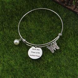 Zuo Bao Memorial Jewelry Sympathy Gift Now She Flies with Butterflies Butterfly Memorial Bracelet Loss Jewelry Gift for Her