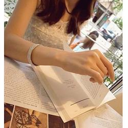 Mooinn Crystal Tennis Bracelet Silver Rhinestone Stretch Bracelets for Women Girls