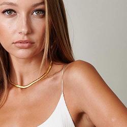 Gold Necklaces for Women, 14K Gold Plated Vintage Evil Eye Queen Elizabeth Bee Moon and Star Medallion Necklace Retro Choker Chain Link Necklace Gold Layered Necklaces for Women Minimalist Jewelry