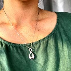 oGoodsunj 925 Sterling Silver 8 Urn Jewelry Memorial Necklace for Ashes Infinite Cremation Pendant - Forever in My Heart