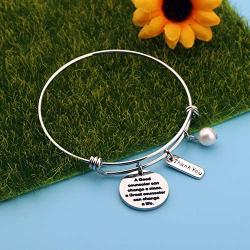 AKTAP Counselor Gifts School Counselor Keychain A Good Counselor Can Change A Class A Great Counselor Can Change A Life Thank You Key Chain Gifts for Teacher Counselor