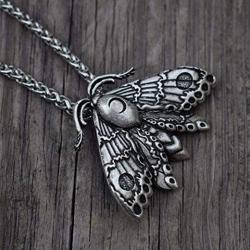 Fuqimanman2020 2pcs Death Head Moth Pendant Necklace Jewelry Goth Moth and The Moon