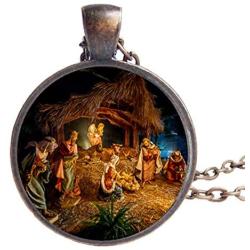 Necklace/Christmas Nativity Scene Christian Glass Dome Necklace