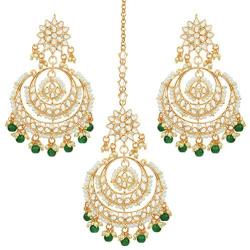 Aheli Bollywood Ethnic Chandbali Style Earrings Maang Tikka Set Traditional Fashion Jewelry for Women