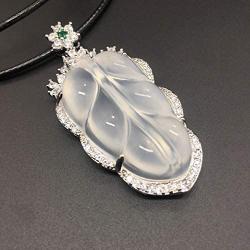 Sumray Natural ice Chalcedony Leaves Pendant Jade Necklace Pendant Jewelry Pendant for Man and Women Gifts