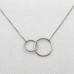 IDLAN Mom to Be Gift Pregnancy Gift New Mom Gift Expectant Mother Necklace 2 Interlocking Infinity Circles Necklace