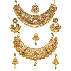 YouBella Jewellery Bollywood Ethnic Gold Plated Traditional Indian Necklace Combo Set with Earrings for Women