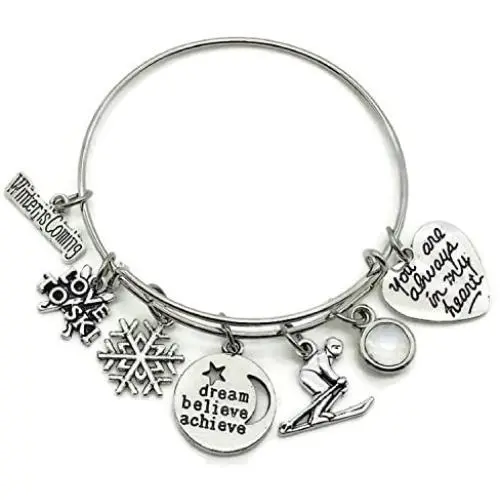 Kits Kiss Skiing Bracelet, Skiing Jewelry, Skier Bracelet, I Love to Ski Bracelet, Skier Charm, Snowflake Charm, Dream Believe Achieve Charm, Gift for Skier, Sports Bracelet, Skiing Bangle Bracelet