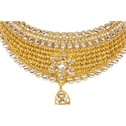 Bindhani Womens Indian Jewelry Simple Bridal Wedding Party Wear Crafted Brides Gold Plated Kundan Polki Choker Necklace Earrings Tikka Fashion Bollywood Style Jewellery Tika Set for Bridemaids