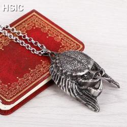 Horror Predator Mask Necklace For Movie Aliens vs Predator Fans Pendant Steel Chain Vintage Jewelry