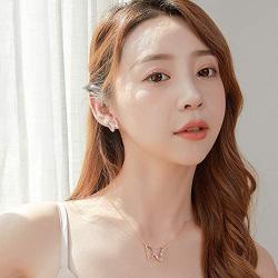 Amvie Butterfly Jewelry Set Necklace and Earrings Sets for Women Girls 18k Gold Plated Earrings for Women Studs Set Fashion Jewelry Gifts for Her/Mom/Wife