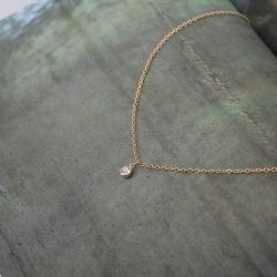 Fstrend Fashion Rhinestone Necklace Dainty Simple Choker Necklaces Jewelry for Women and Girls(Gold)