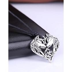 Wicca Norse Viking Trinity Irish Knot Heart-Shaped Double Wolf Head Pattern Pendant Necklace