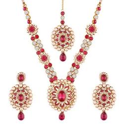 I Jewels Gold Plated Jewellery Set with Maang Tikka for Women (IJ309Q)