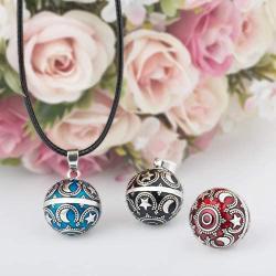 EUDORA Harmony Ball Moon and Star Music Chime Ball Pendant Necklace for Women Baby Girls Nice Jewellry Charming Gift, 45inch