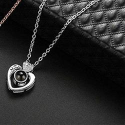 3Pcs/Set 100 Languages About I Love You Projection Necklaces Heart Crown Wing Shaped Charms Romantic Crystal Inlaid Jewelry Birthday for Women Girls Girlfriends Wife