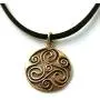 LynnAround Bronze Engraved Celtic Knot Triskelion Necklace Pendant Charm Vintage Thailand Made Jewelry LynnAround Bronze Engraved Celtic Knot Triskelion Necklace Pendant Charm Vintage Thailand Made Jewelry