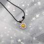 MAOFAED Daisy Gift Daisy Choker Daisy Necklace Daisy Lover Gift Gift for Wife Girlfriend Valentine Gift Wedding Gift Women Jewelry