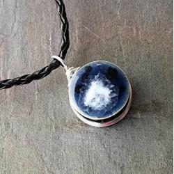 Earth Jewelry Waterfall Iceburg Glass Essential Oil Diffuser Aromatherapy Pendant Necklace 18''-20'' Adjustable