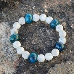 Silvesto India Chrysocolla & Howlite Gemstone Stretchable Bracelet